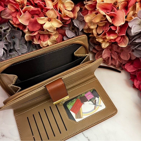 Cinnamon Brown and Gold Leaf Vegan Leather Clutch Wallet - Picture 9 of 16